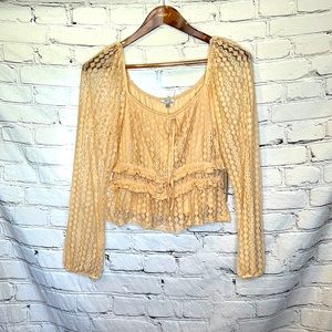 Iris Basic Beige Lace Long Sleeve Peasant Top Size Medium Brand New W/Tags